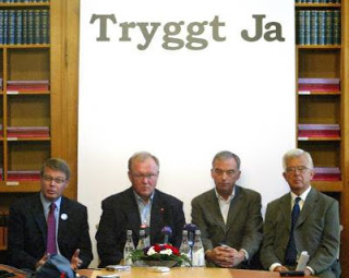 Tio år efter segern