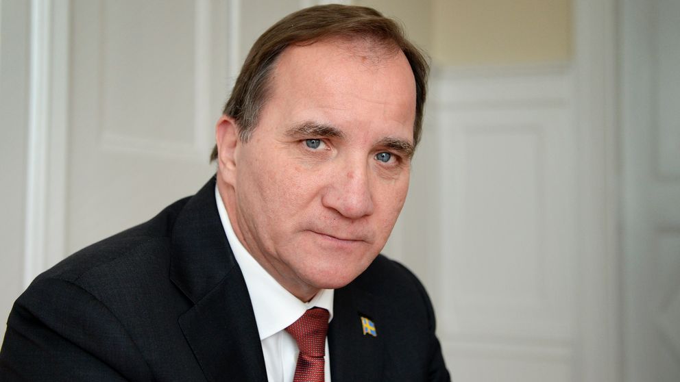 Låt Löfven sitta kvar